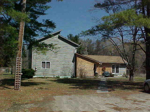 Building photograph for 35 INDIAN CAVE ROAD
